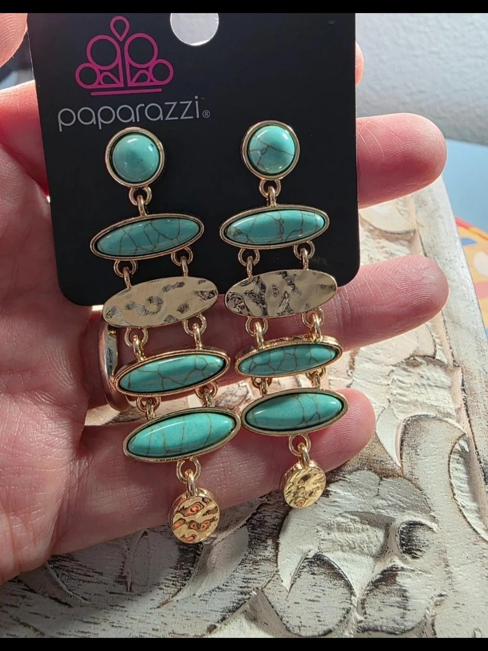 Rustic Reverie Earrings - Picture 1 of 3